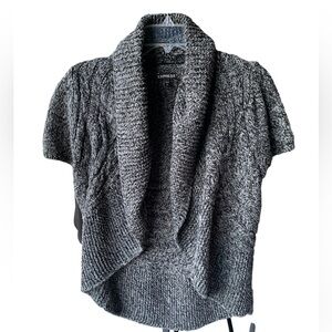 Express Grey/black shirt sleeve sweater cardigan. Size M.